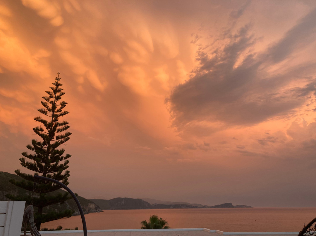 Lichnos Beach Hotel & Suites主图