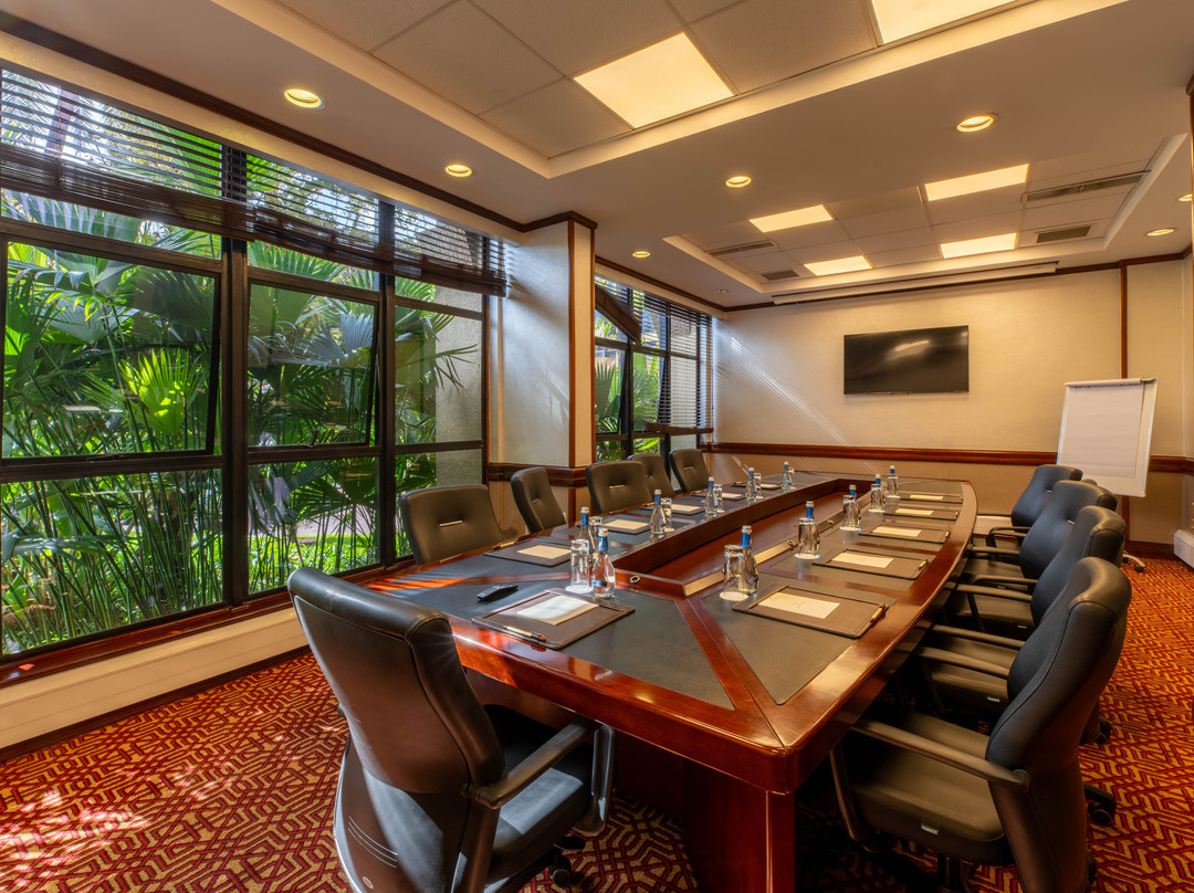 基加利塞雷娜酒店主图