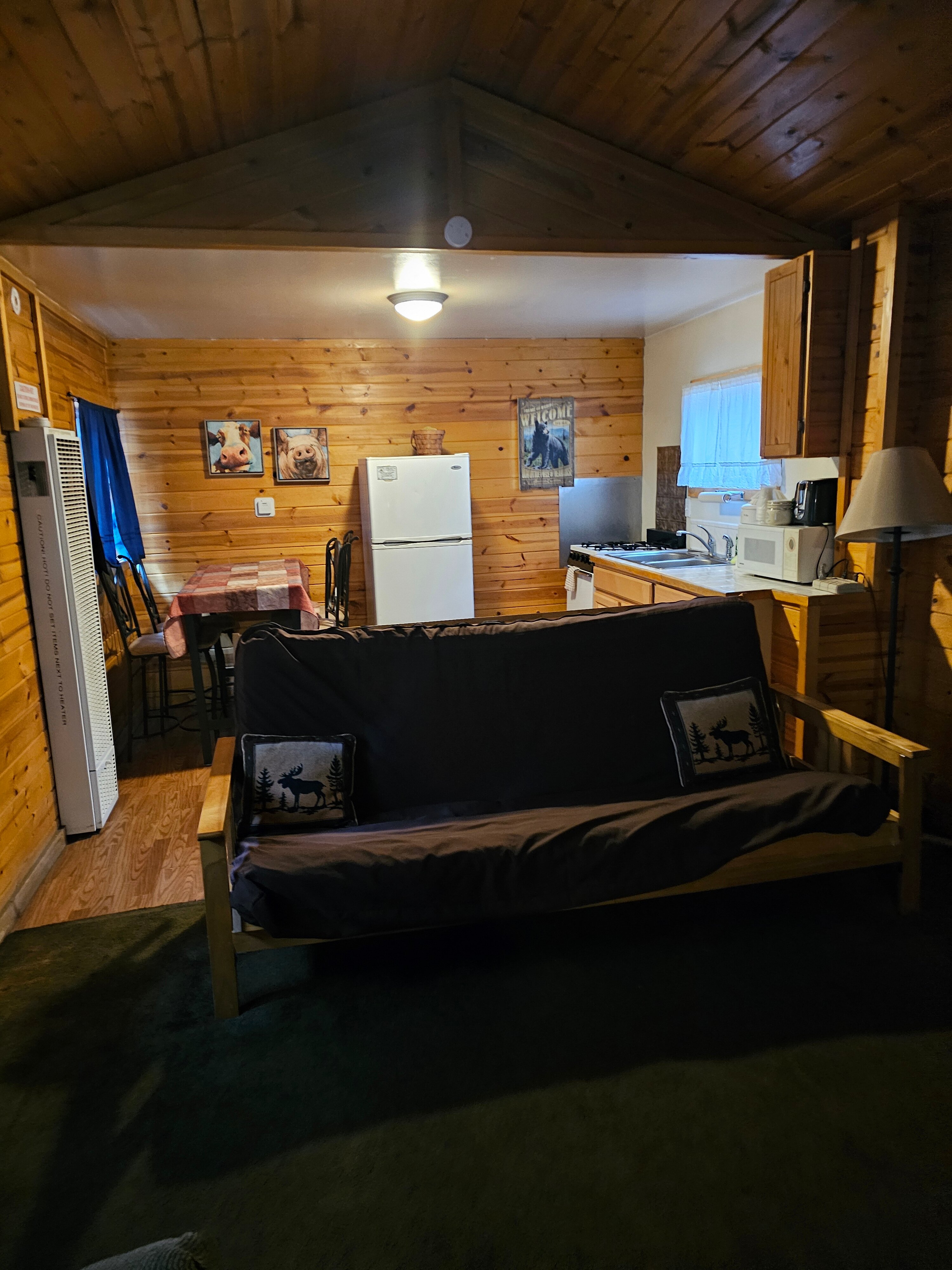 Golden Bear Cottages-官方