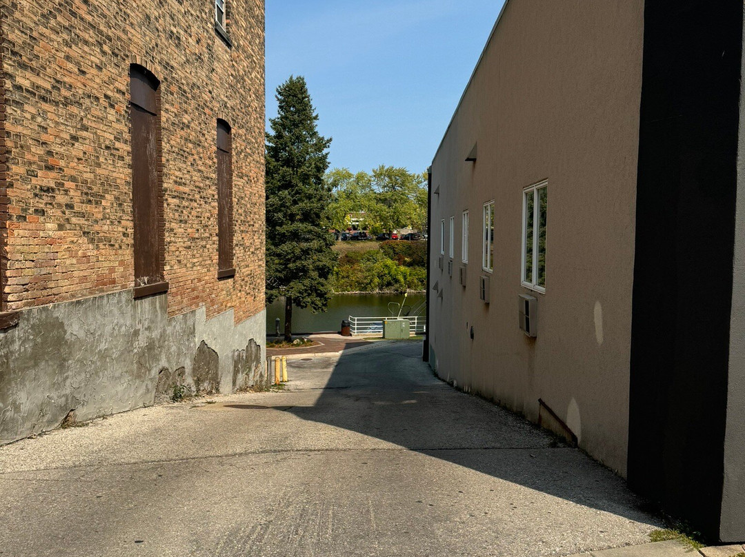 马尼斯蒂旅馆&码头主图