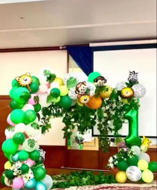 金色郁金香尼兹瓦酒店主图