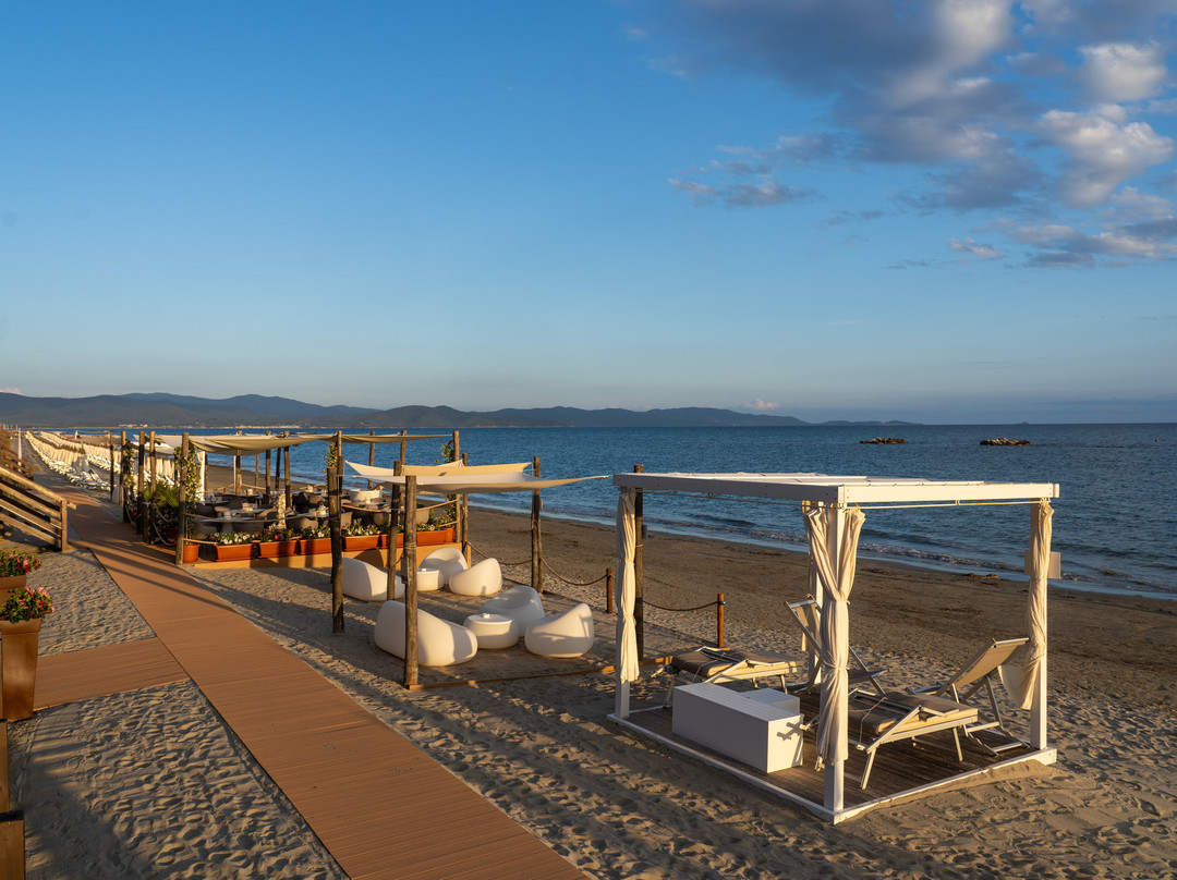 Golfo del Sole Holiday Resort主图