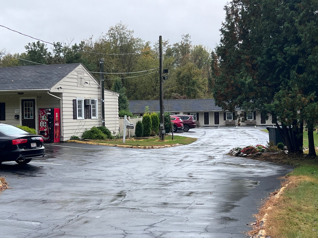 Villager Motel主图