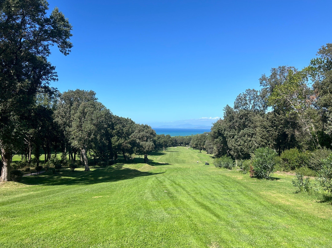 Golf Club Punta Ala景点图片