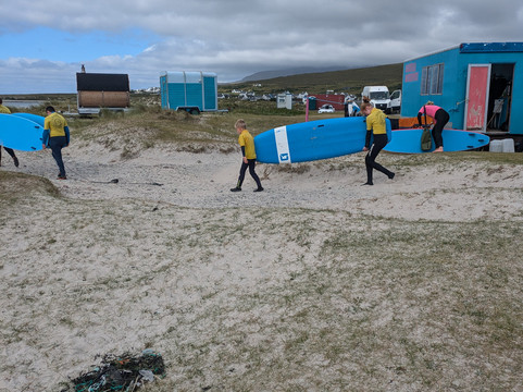 Blackfield Surf School-Achill Island必去景点
