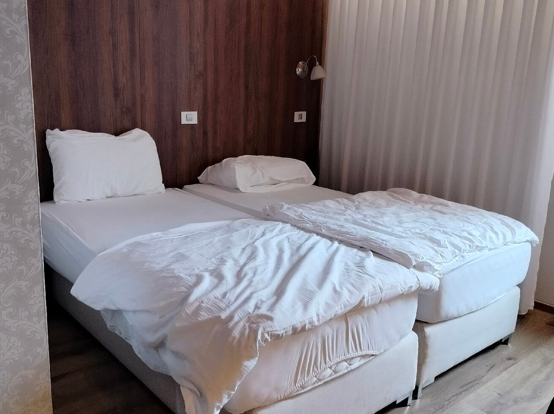 Hotel Center主图