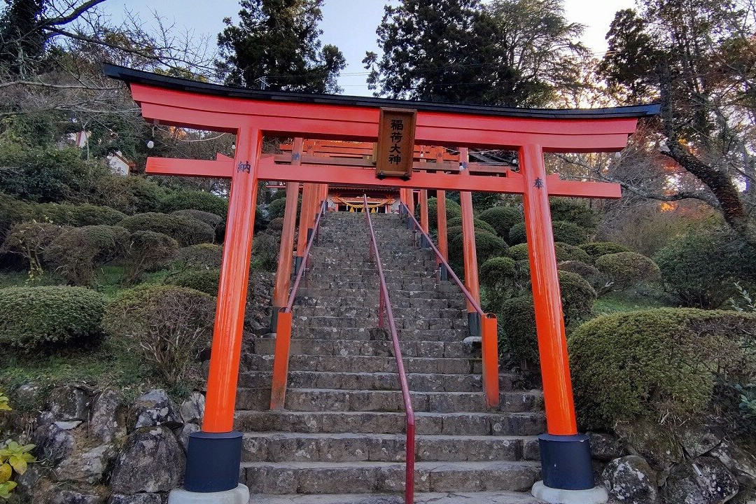 Ukiha Inari Shrine-浮羽市必去景点