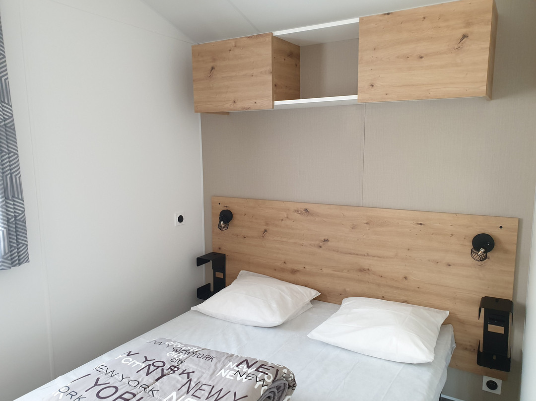Camping Les Pins主图