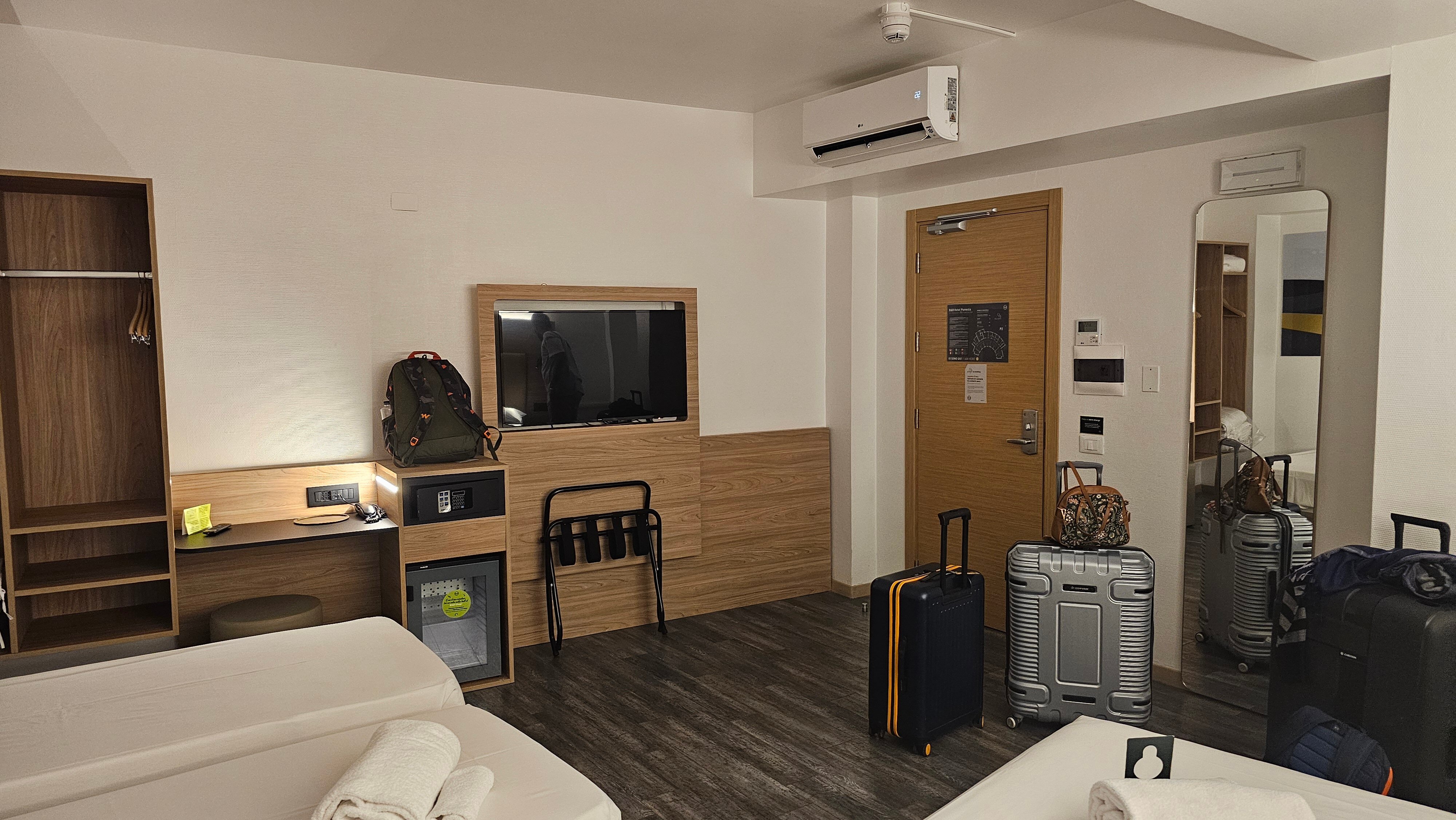 B&B Hotel Pomezia Roma-客卧