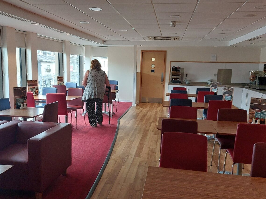 Travelodge Harrogate West Park主图