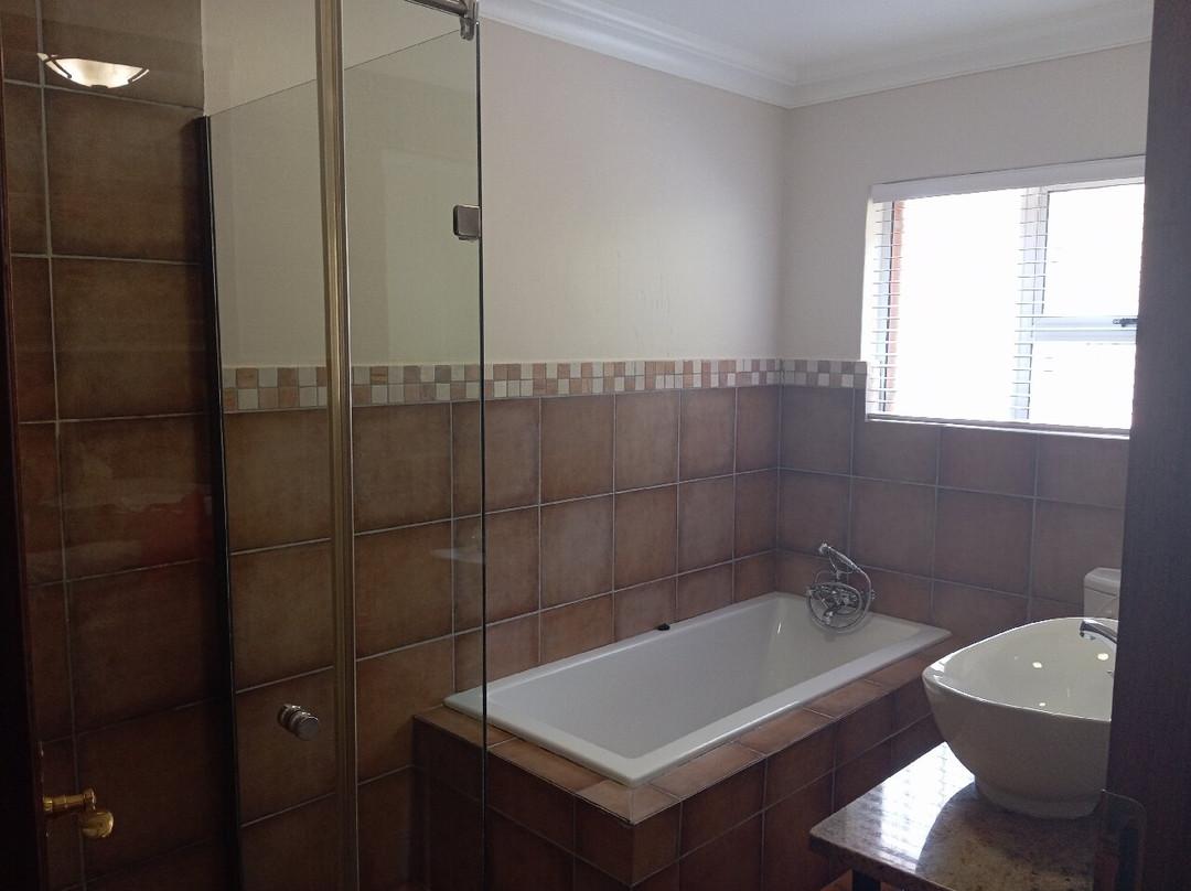 Sunward Park Guest House & Conference Centre主图