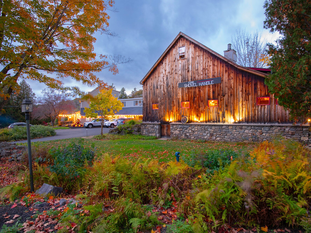 杰克逊餐馆和美食-Shovel Handle Pub