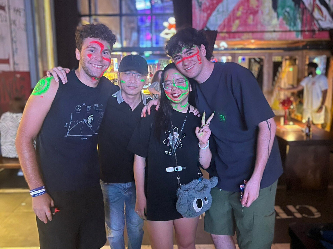 Pub Crawl Saigon-胡志明市必去景点