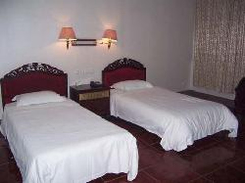 山姆青年客栈主图