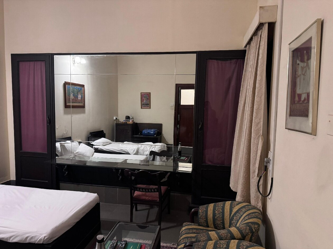 Nilambag Palace Hotel主图