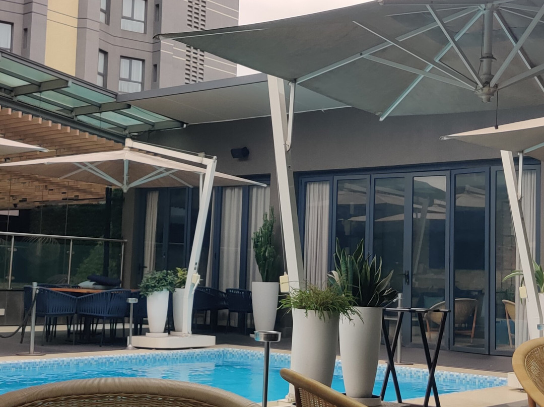 K Hotel Douala主图