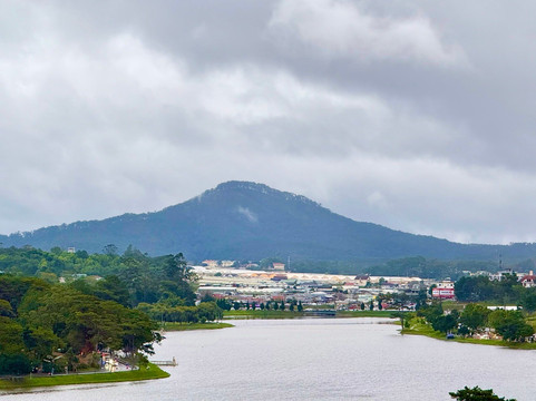 大叻帕玉酒店主图