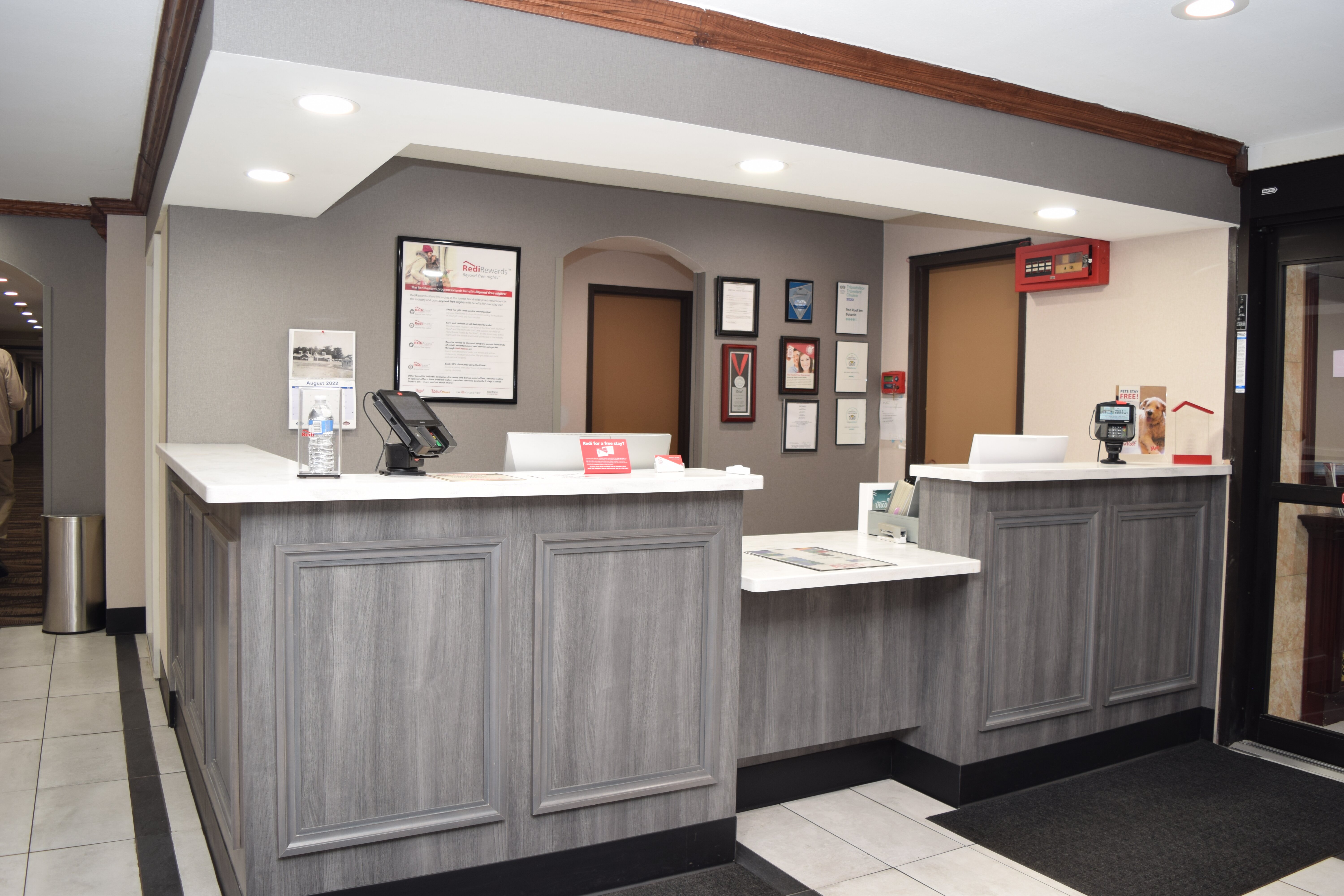 Red Roof Inn Batavia-浴室