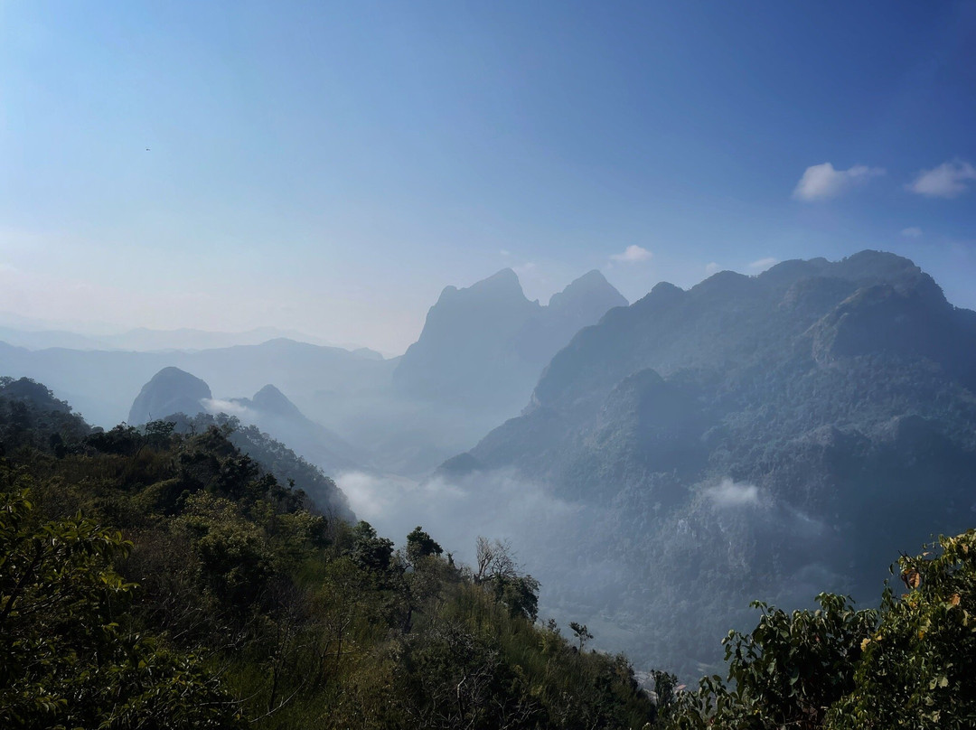Phouchalang Viewpoint-Muang Ngoy必去景点