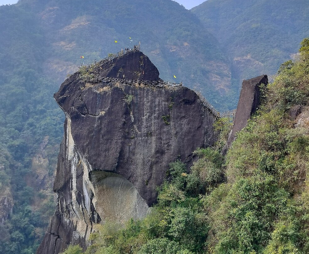Mawryngkhang Trek景点图片