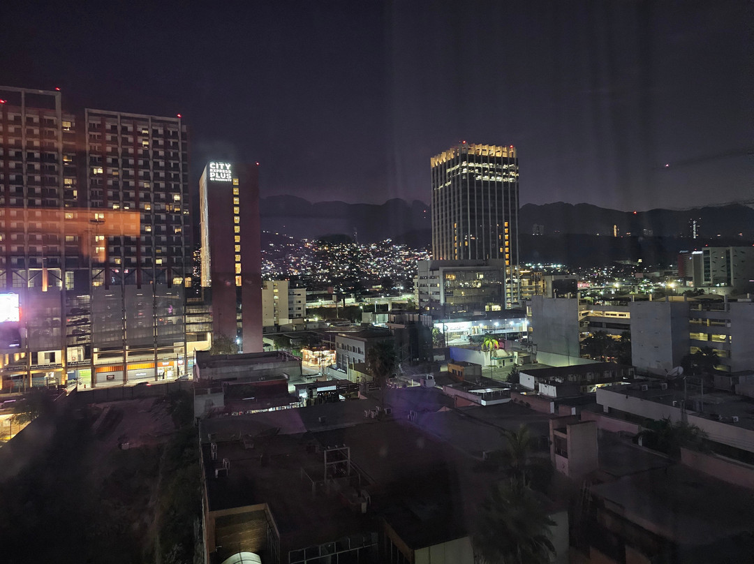 Fiesta Inn Express Monterrey Centro主图