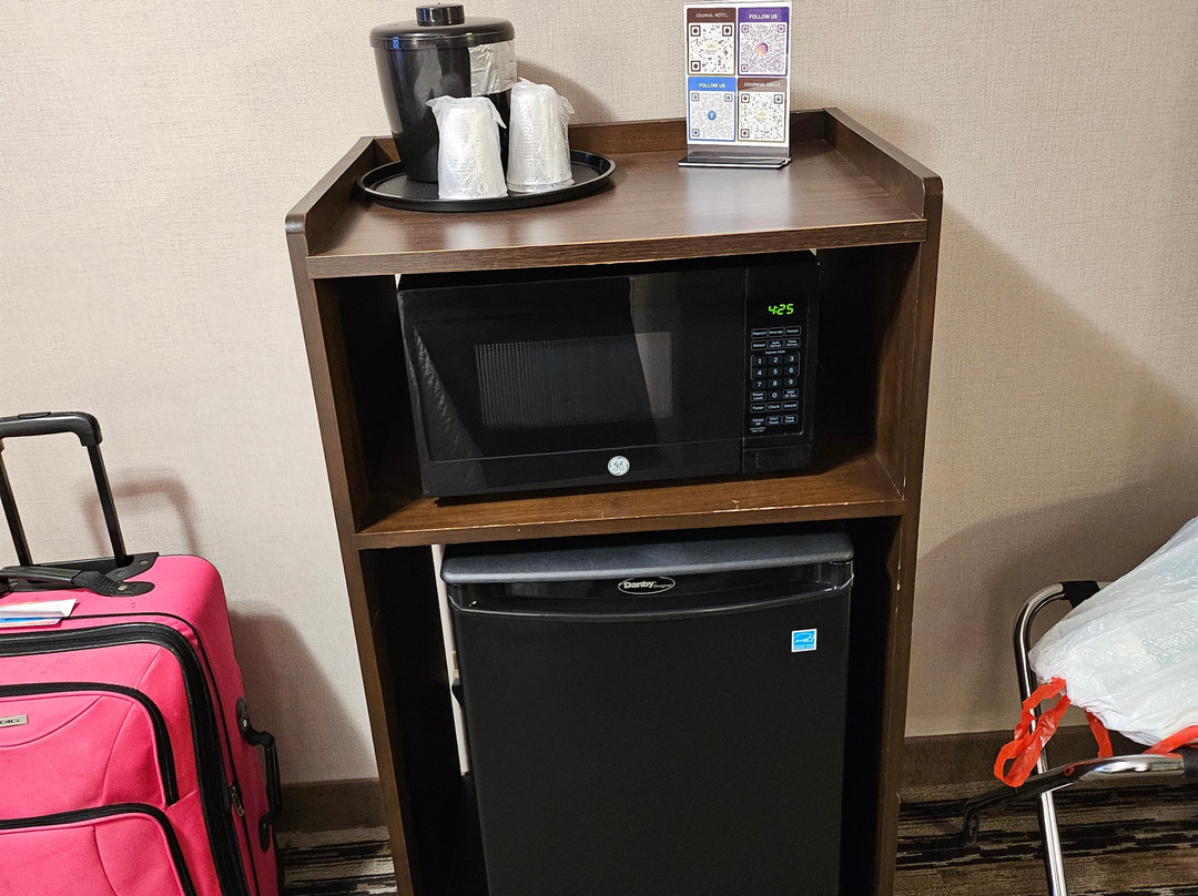 科罗尼尔酒店主图