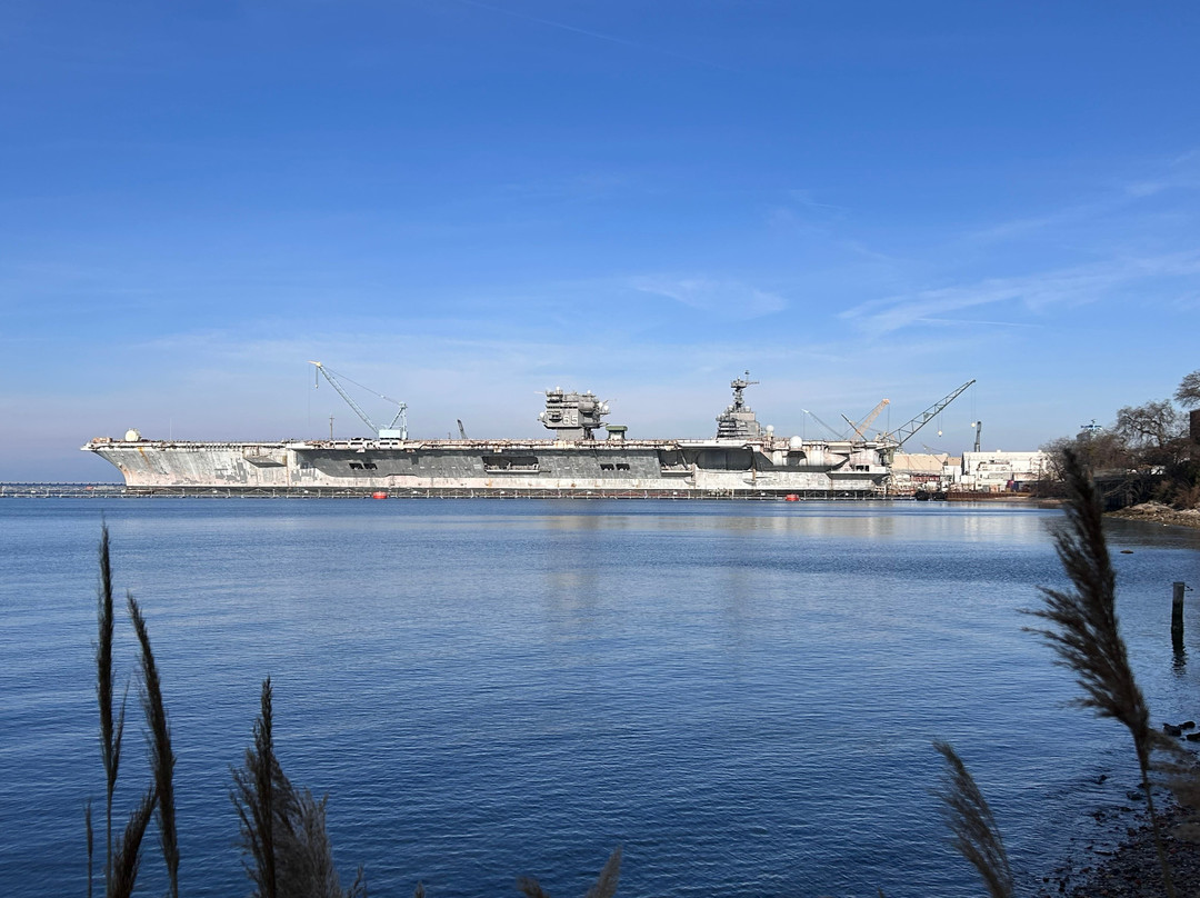 Victory Landing Park景点图片