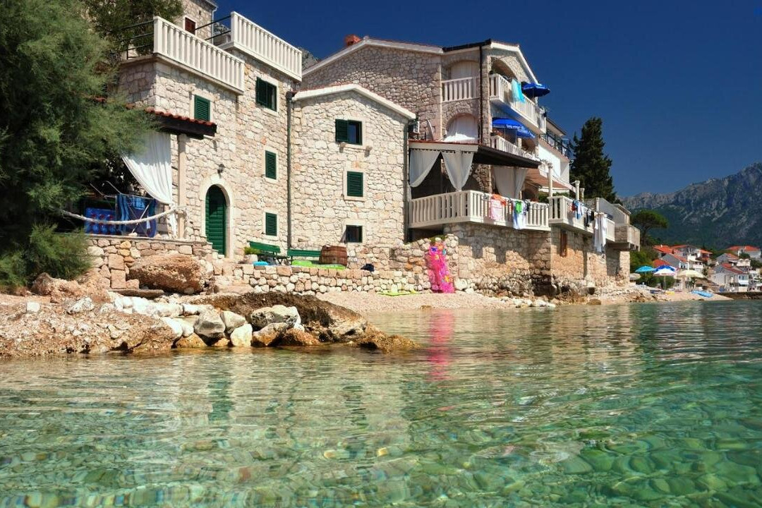 Apartments Martina Brist
