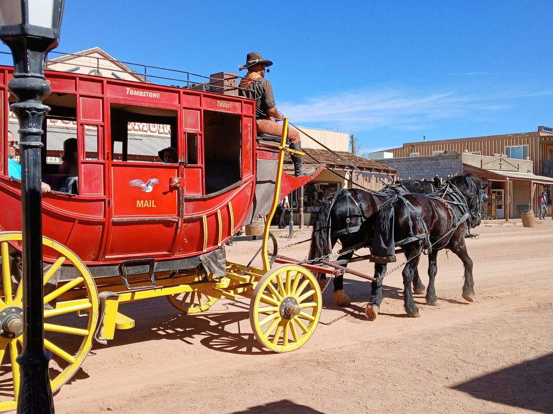 拉力安汽车旅馆主图