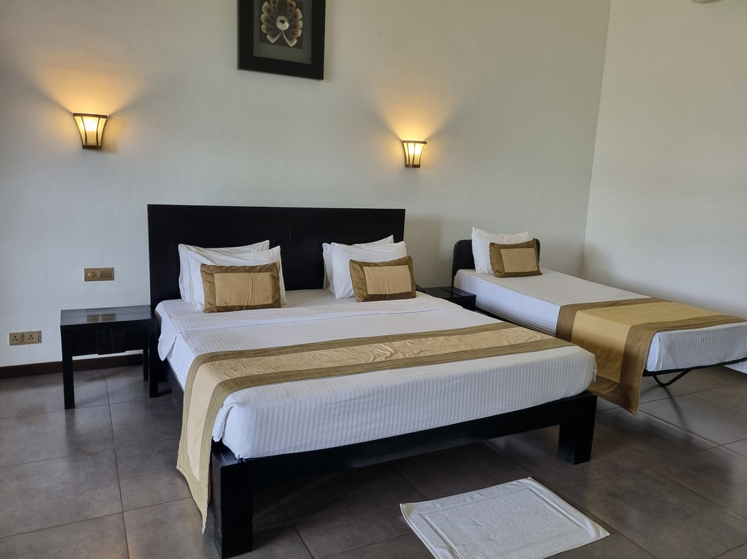 Grand Tamarind Lake主图