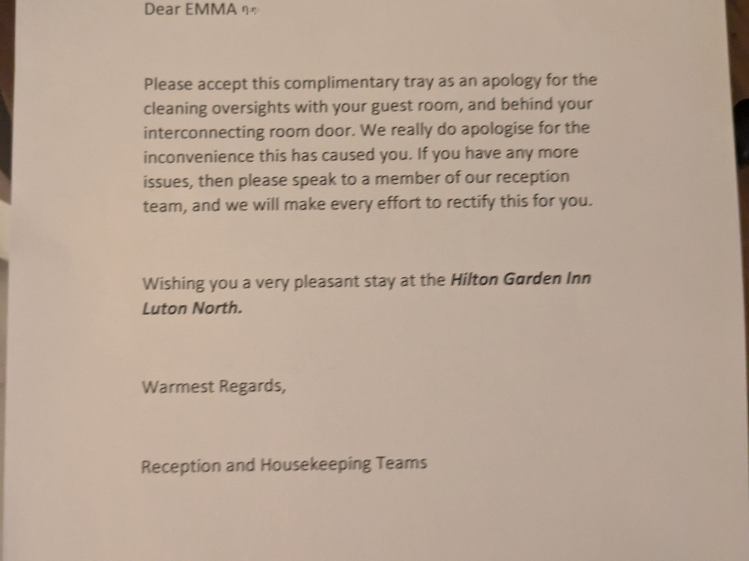 卢顿希尔顿花园酒店主图