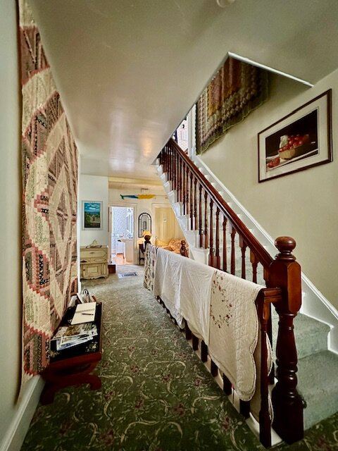 Mecklenburgh Inn-官方