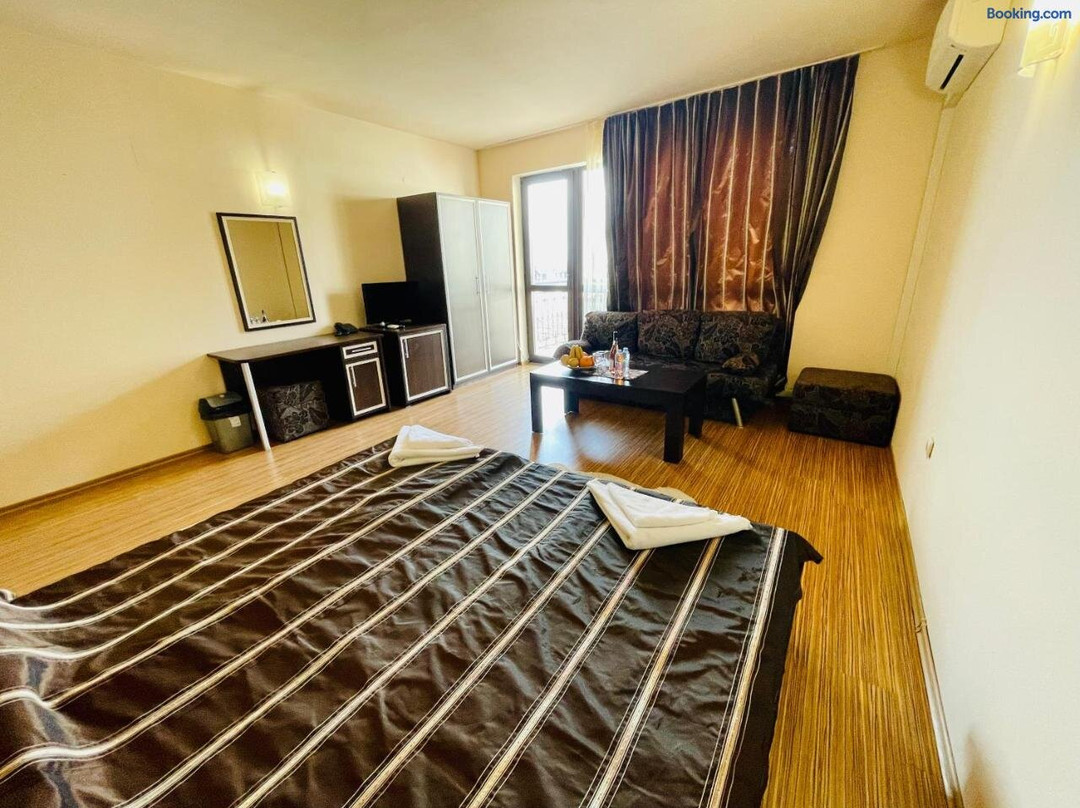 Hotel At the American's