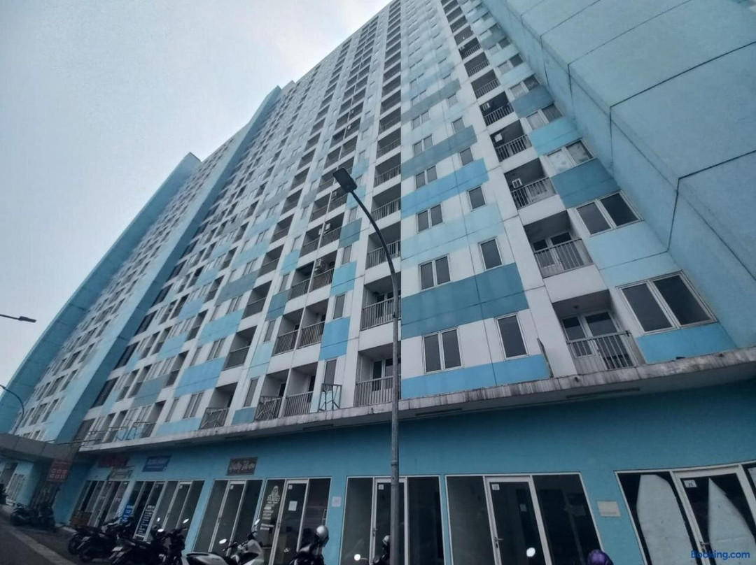 Hotel O Sentraland Karawang公寓，由Agung Rent管理