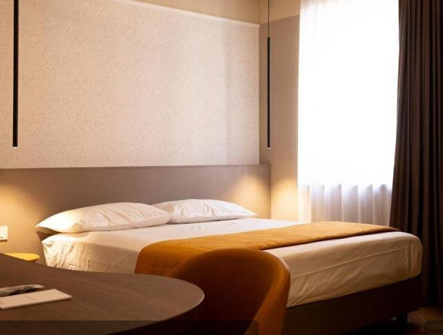 Arianna Suites Longevity