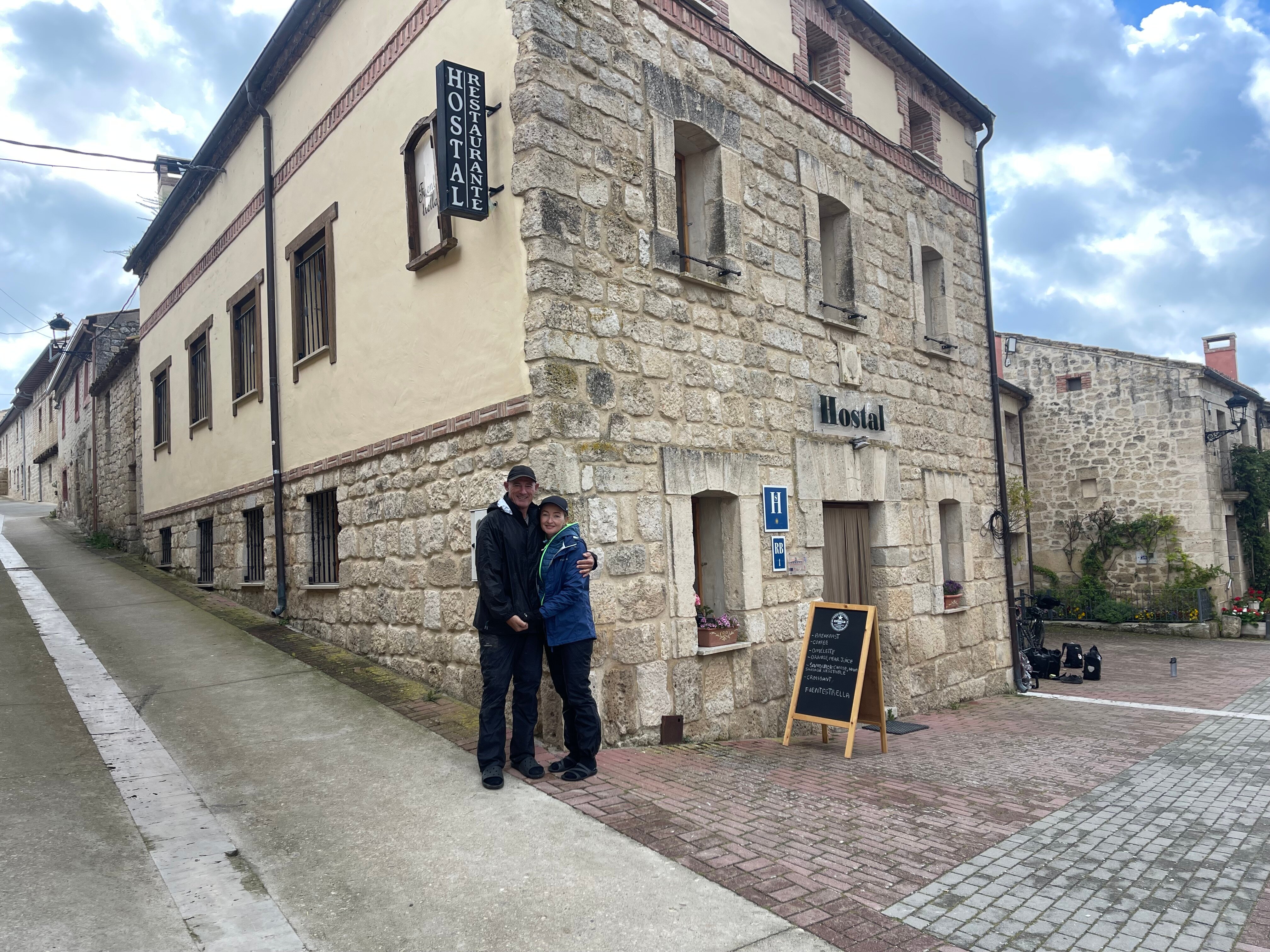 Hostal Restaurante Fuentestrella-官方