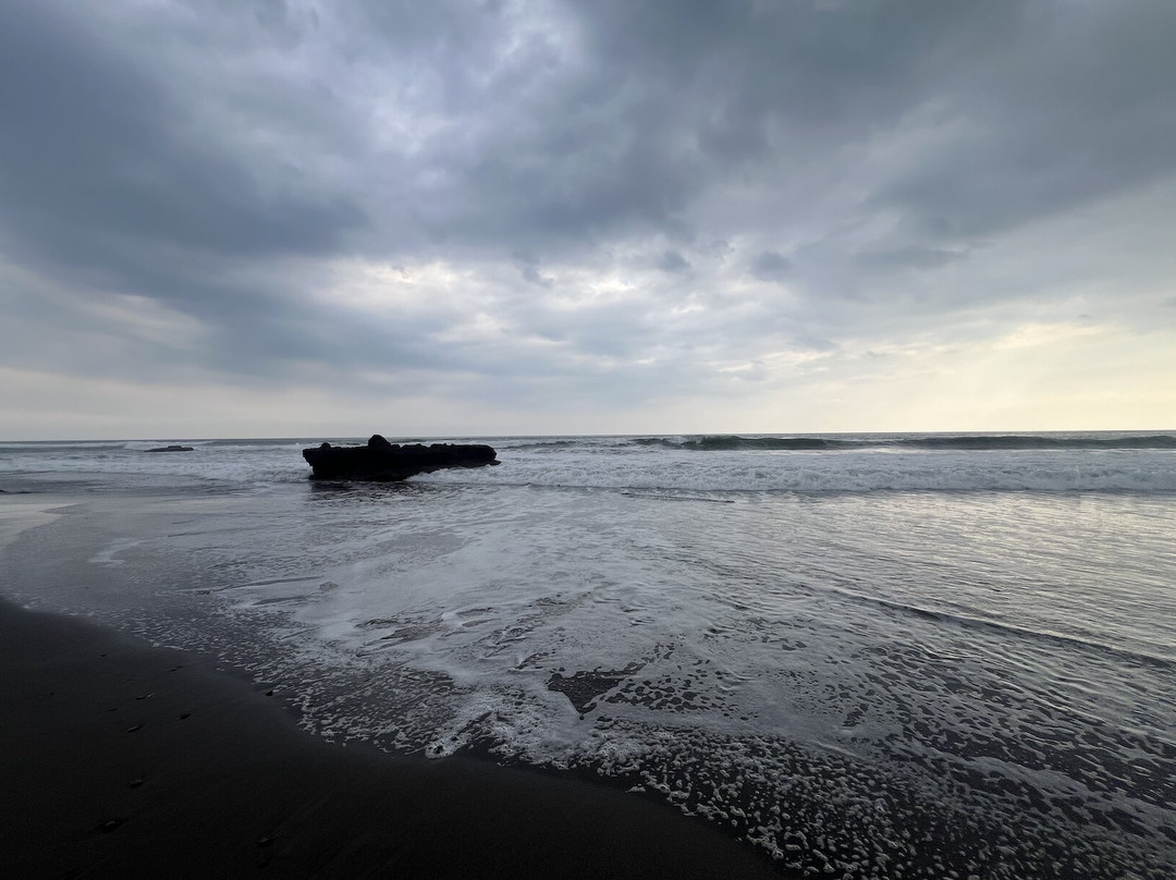 Kelecung Beach-Tegal Mengkeb必去景点
