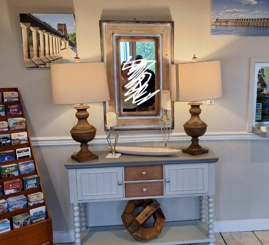 Patti's Inn & Suites主图