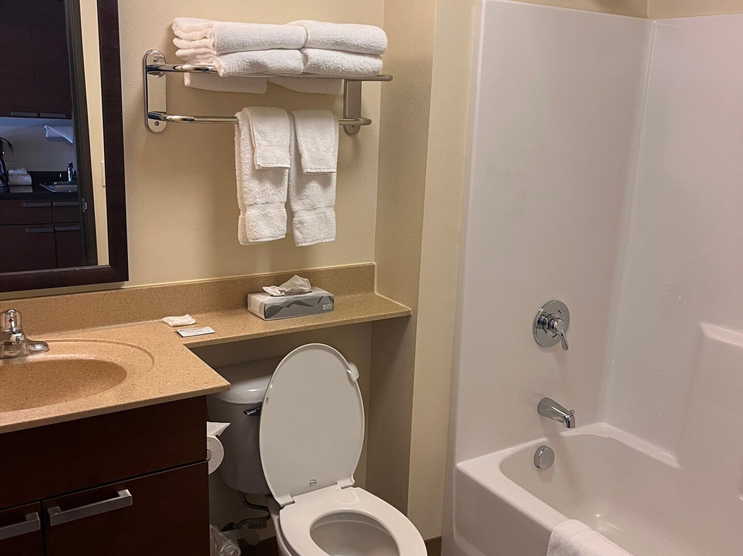 My Place Hotel-Marquette, MI主图