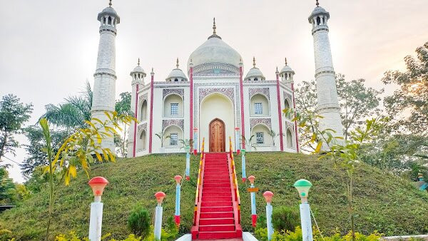 Resort Everest 	(Alipurduar)