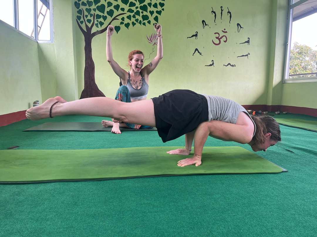 Tri-Bikram Yoga Retreat Centre-博卡拉必去景点