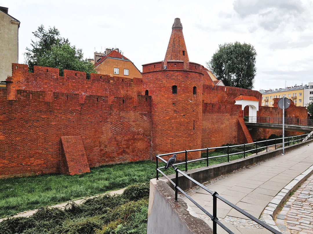 Warsaw Barbican (Barbakan Warszawski)景点图片