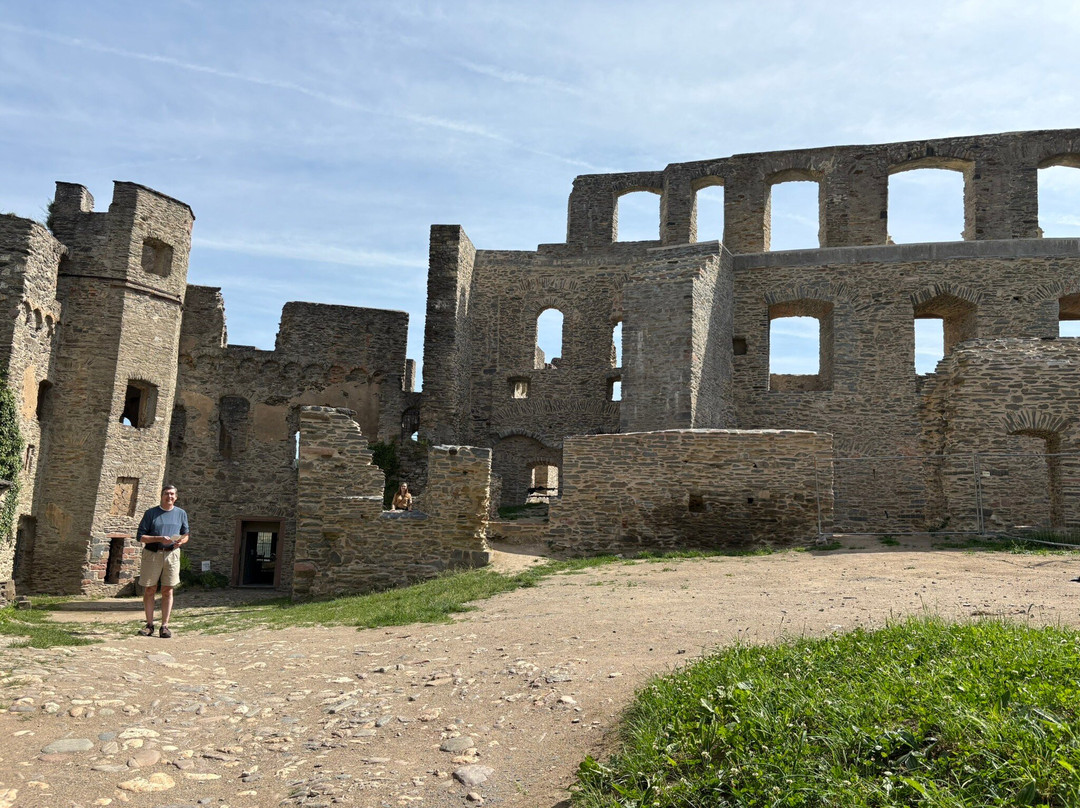 Burg Rheinfels-圣戈阿尔必去景点