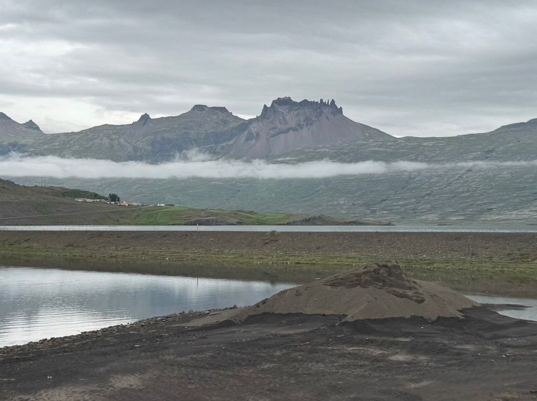 Valley of waterfall-Djupivogur必去景点