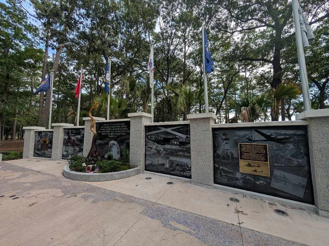 Warbird Park-美特尔海滩必去景点