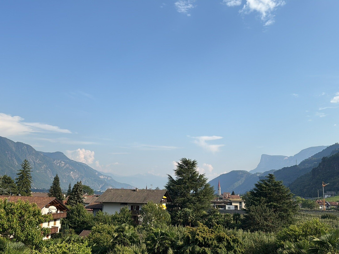 吉斯其旺古特酒店主图