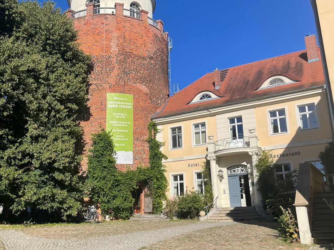 ahead burghotel主图