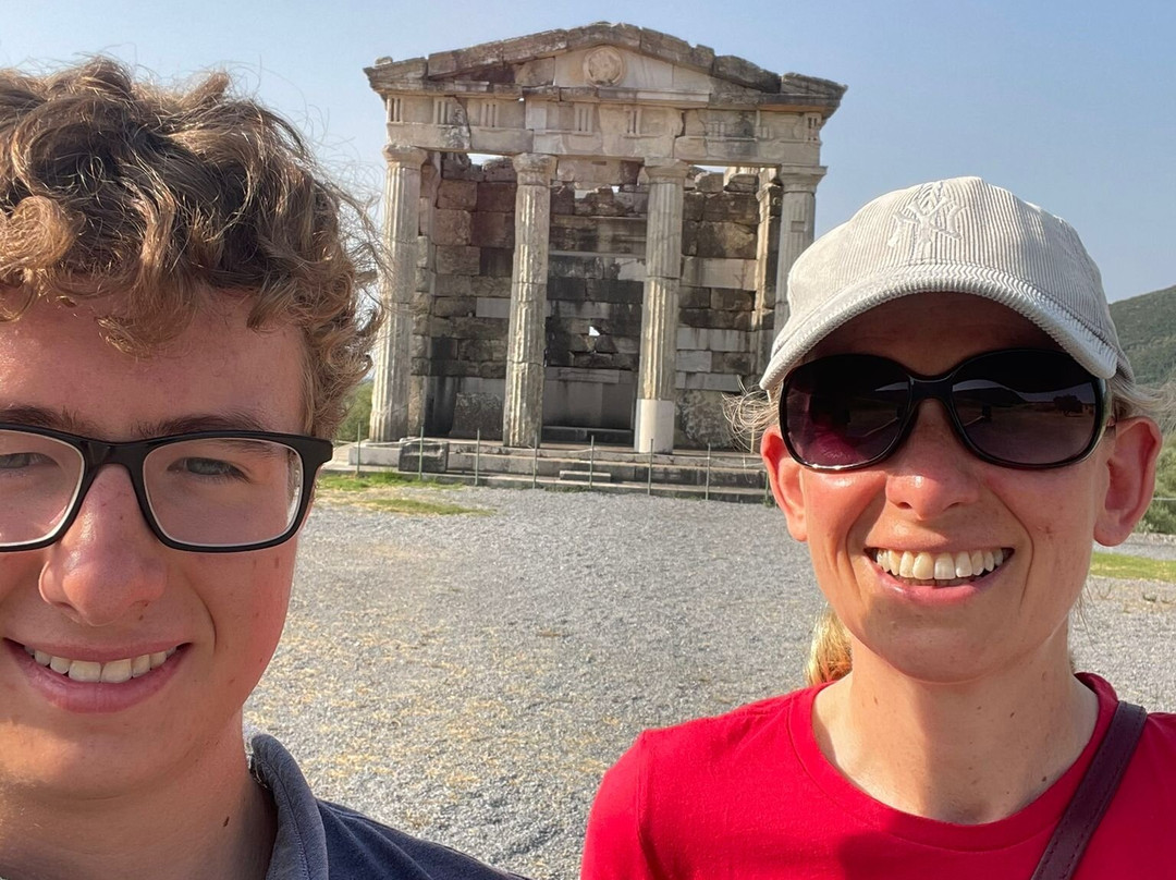 Tour My Day-卡拉马塔必去景点