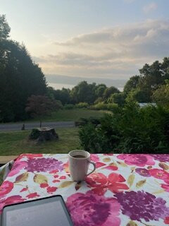 Moonshadow B&B主图