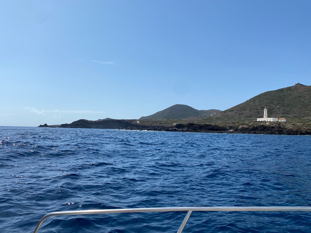 Linosa in Barca-Linosa必去景点